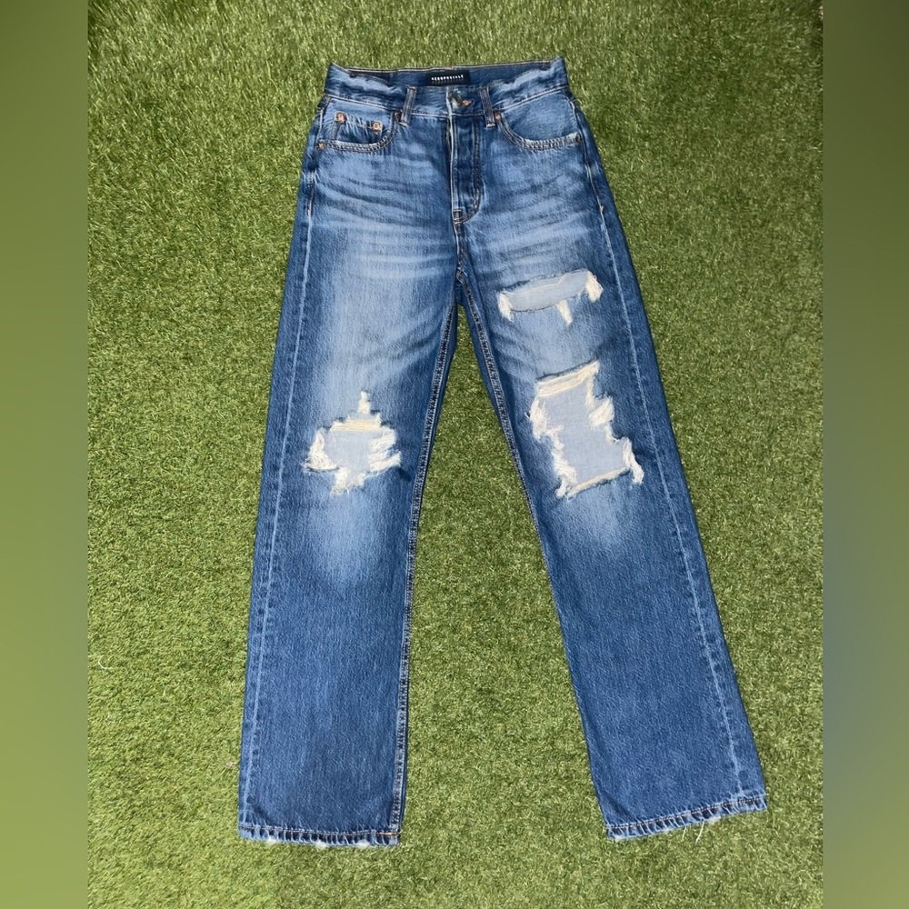 Aeropostale Women's Blue Distressed Straight Jeans